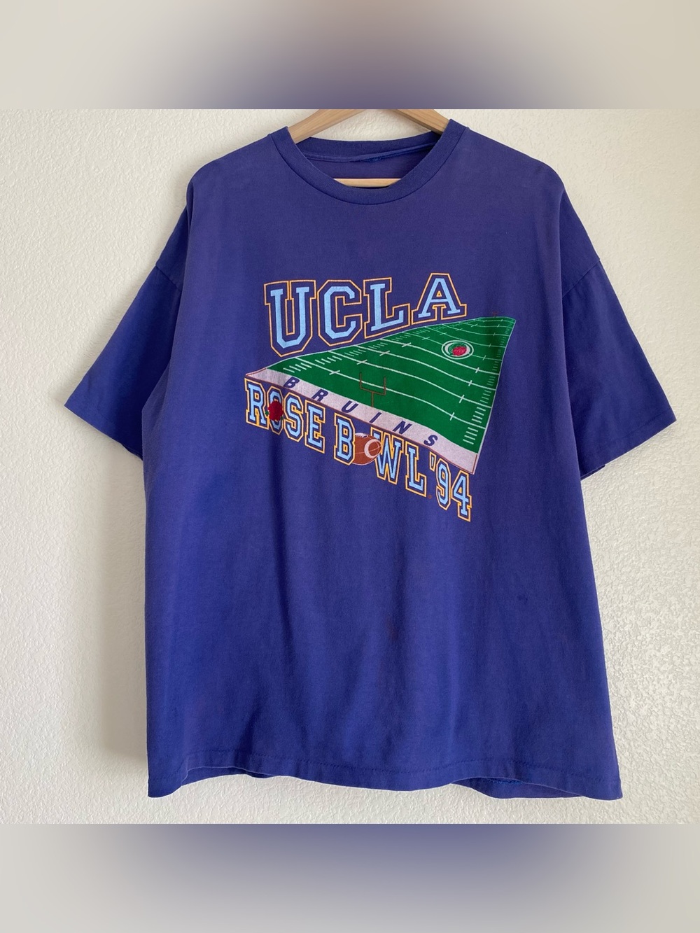 Vintage 1994 UCLA Rose Bowl printed graphic t-shirt, XL